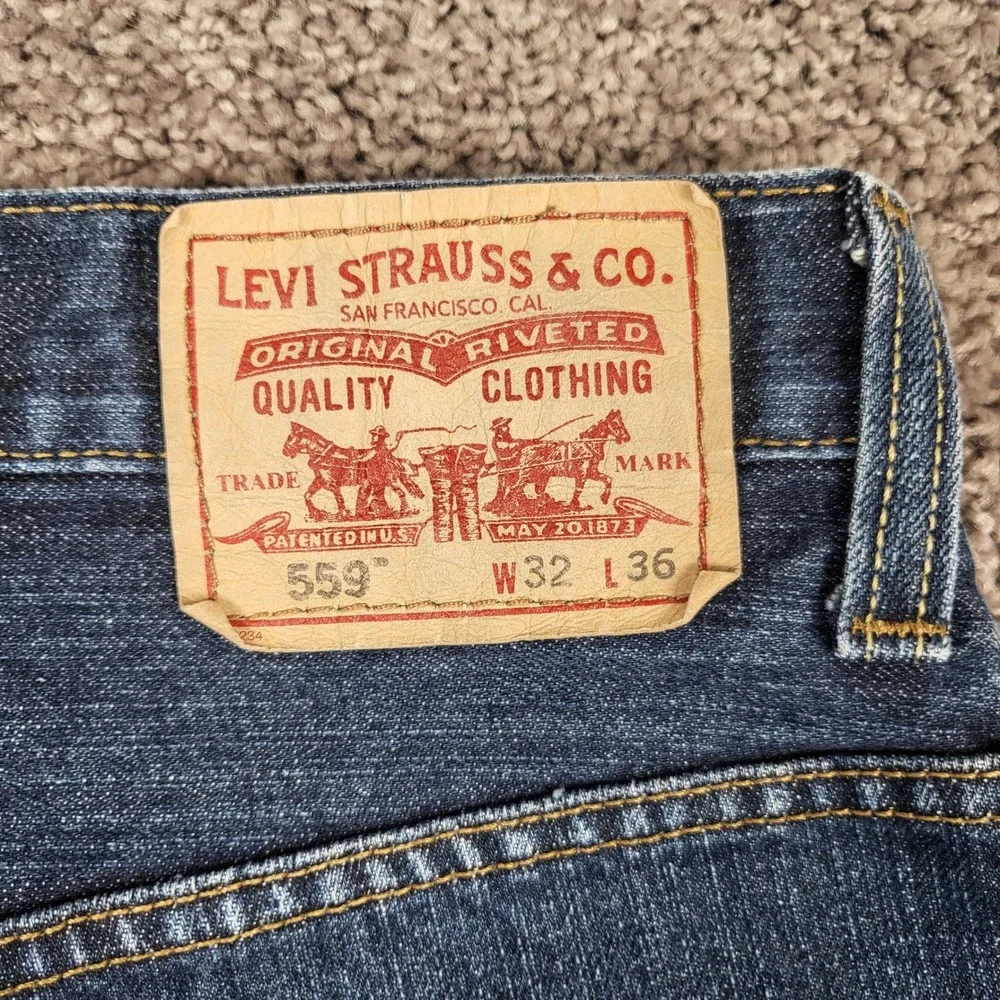 Levis 559 Vtg Y2K Relaxed Straight Jeans Mens 32x36 Blue Excellent Dark Wash